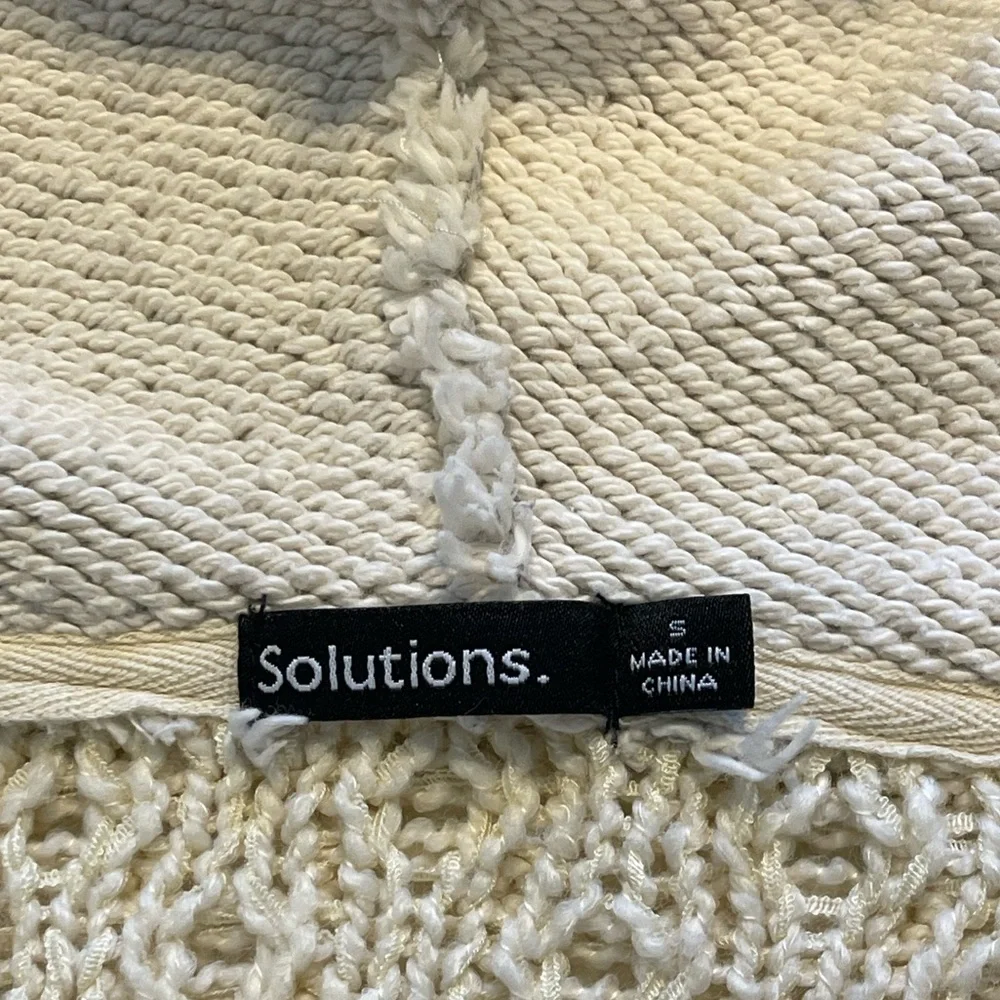 Solutions size small cream & gray - Picture 3 of 7